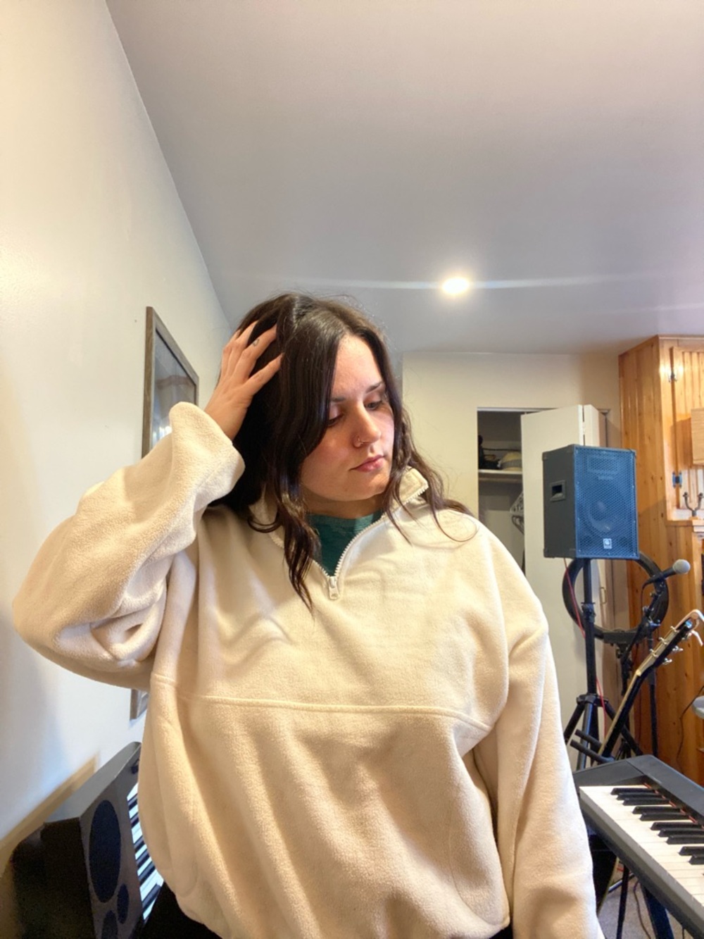 Ardene Cream Quarter-Zip Turtleneck Fleece Sweater - Picture 5 of 7